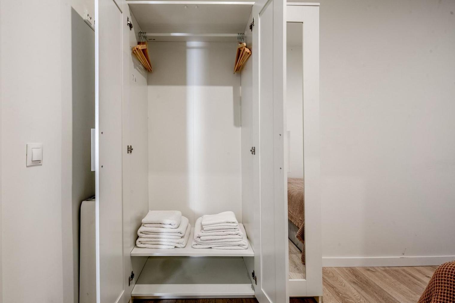 Blueground El Putxet I El Farro Fully Furnished Bcn-133